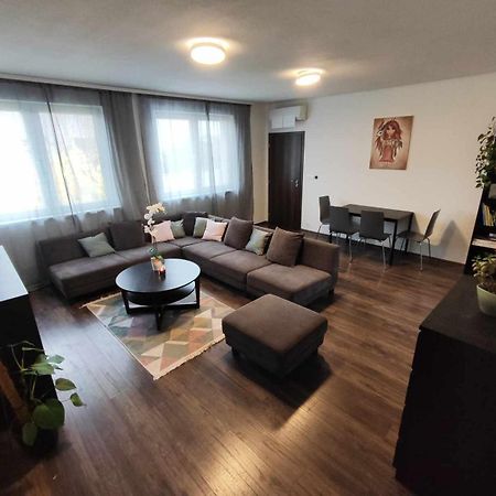 Apartman Dominika Apartment Rovinka Exterior photo